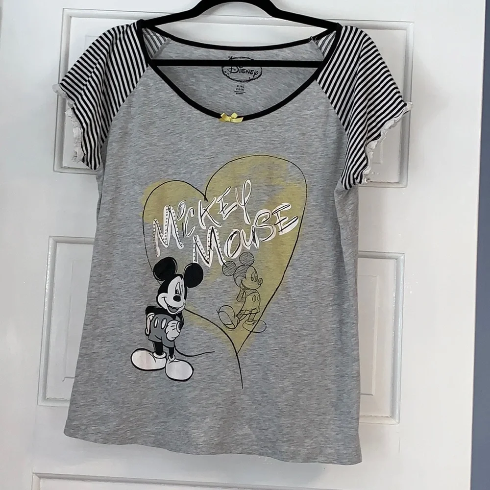 XL Disney Mickey Mouse sleep shirt top - Picture 1 of 3